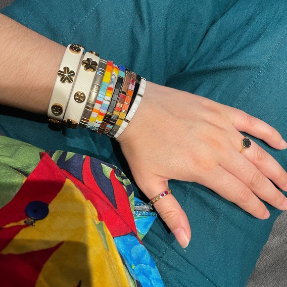 Double Banded Layer Wrap Leather Logo Stud Bracelet Gold Grommet Rivet Hardware - Picture 9 of 12